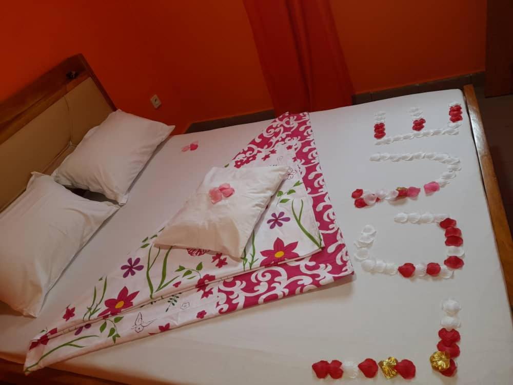 Npangou Appart Kribi Extérieur photo